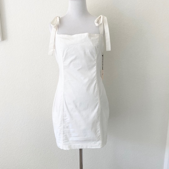 🆕 Revolve | Superdown Siona Tie Dress L White - Picture 6 of 12